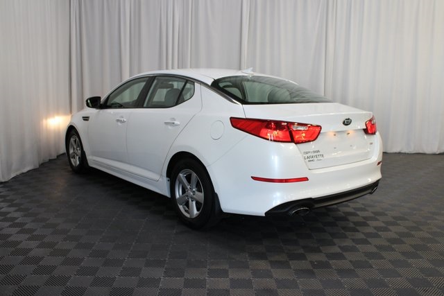 2015 Kia Optima LX photo 3