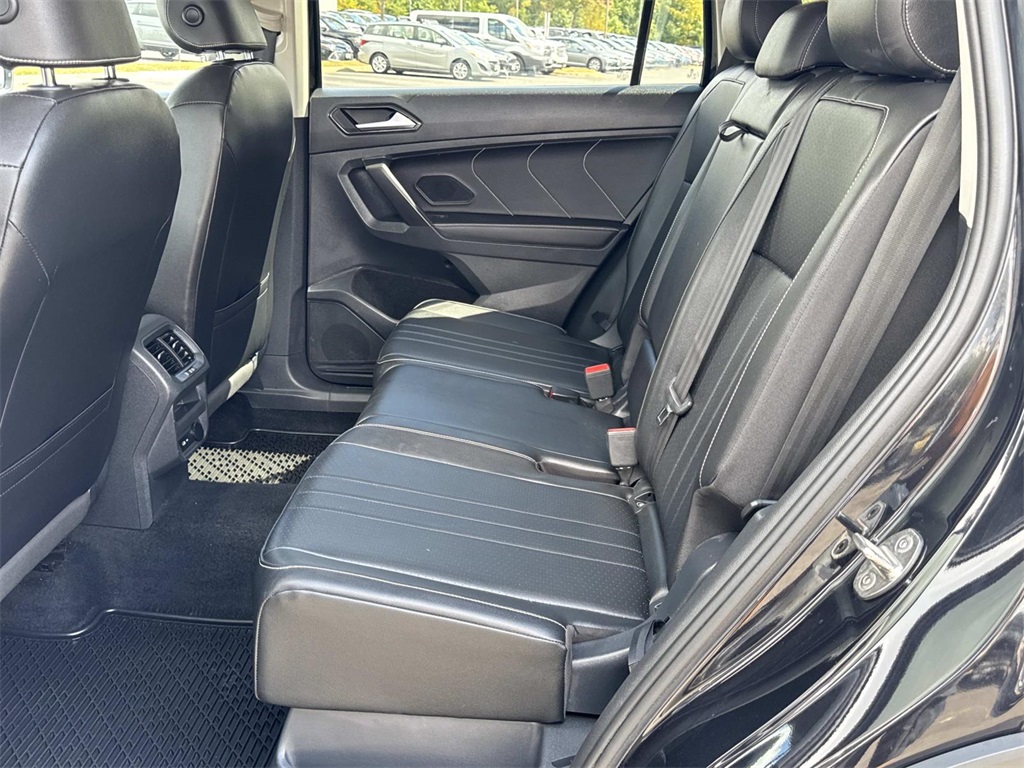2022 Volkswagen Tiguan SE photo 15