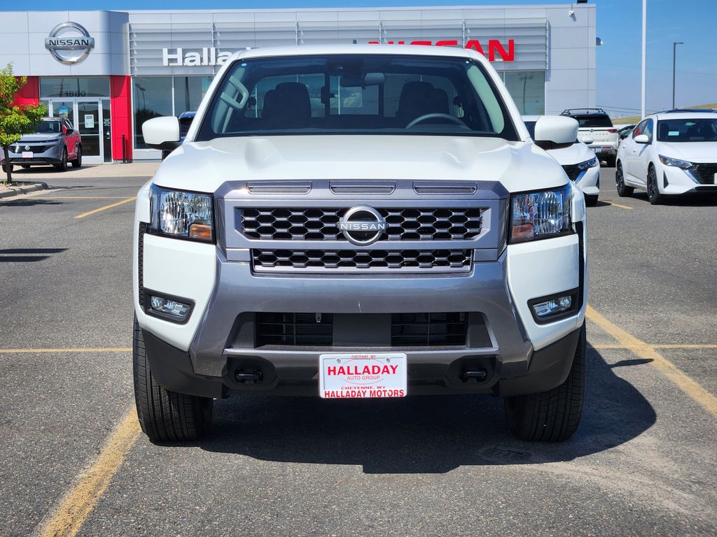 2025 Nissan Frontier Crew Cab SV photo 7