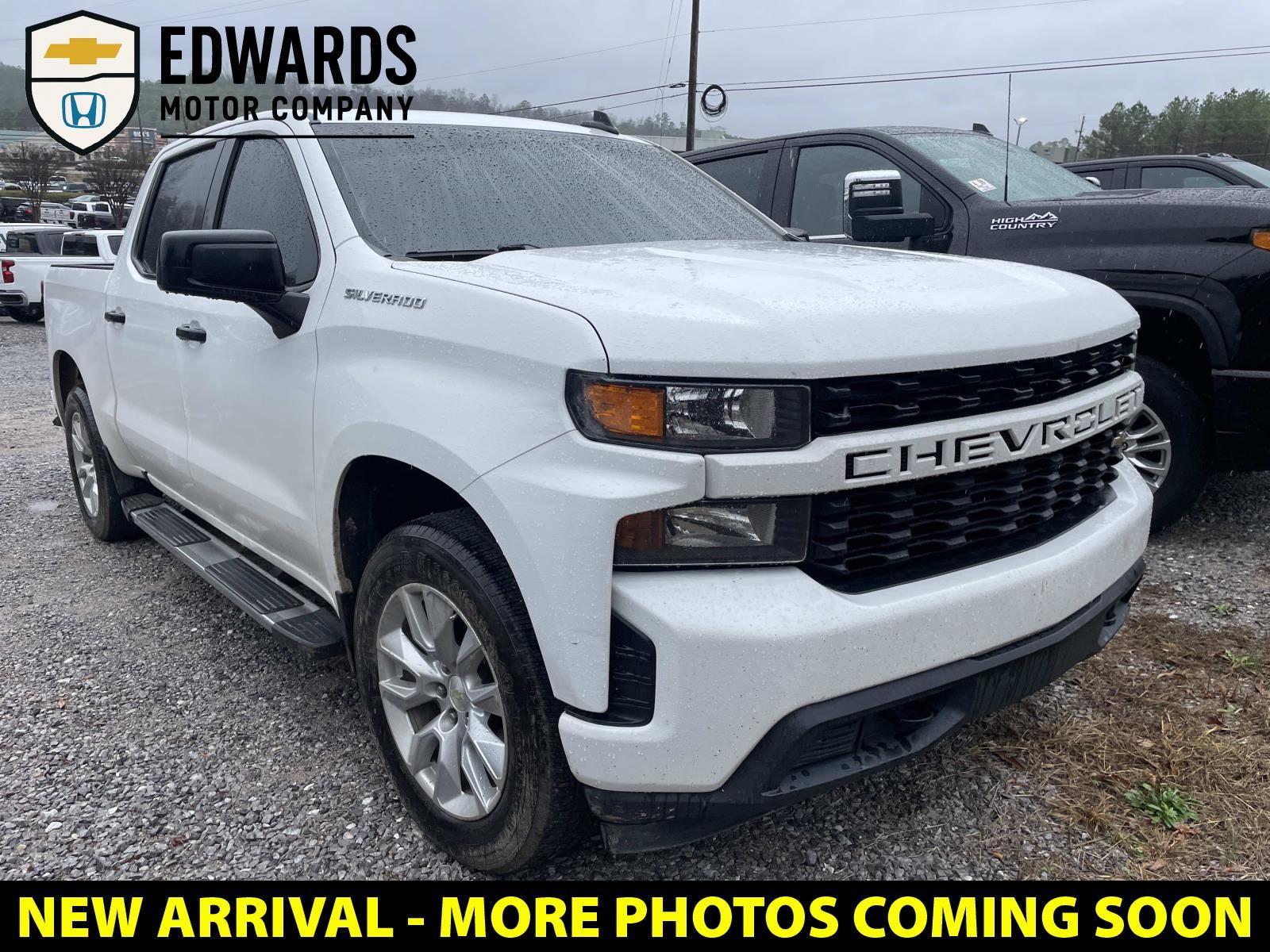 2021 Chevrolet Silverado Base's photo