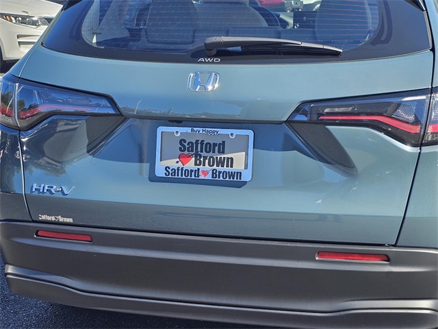 2025 Honda HR-V LX photo 3