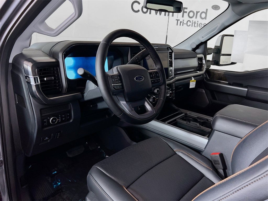 2026 Ford F-250 photo 3