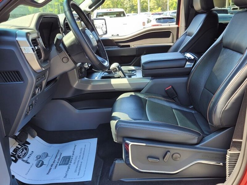 2024 Ford F-150 Lariat photo 5