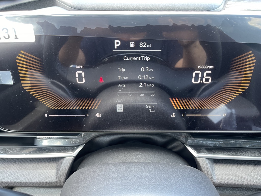 2026 Kia Carnival EX photo 9