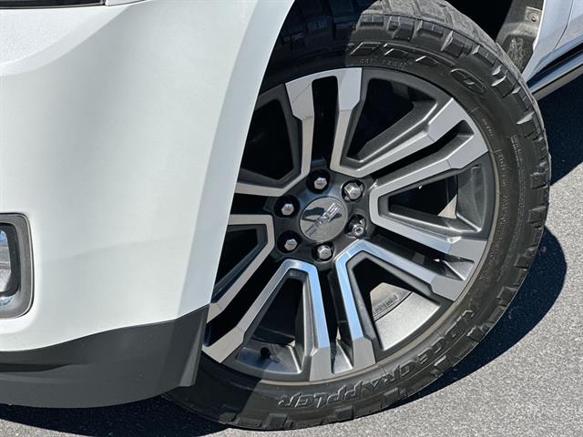 2019 Gmc Yukon Denali photo 22