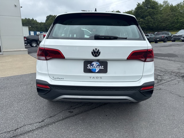 2022 Volkswagen Taos S photo 4