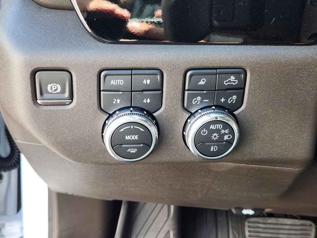 2026 Gmc Sierra 1500 SLT photo 12