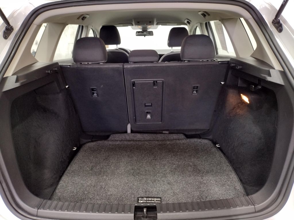 2022 Volkswagen Taos S photo 14