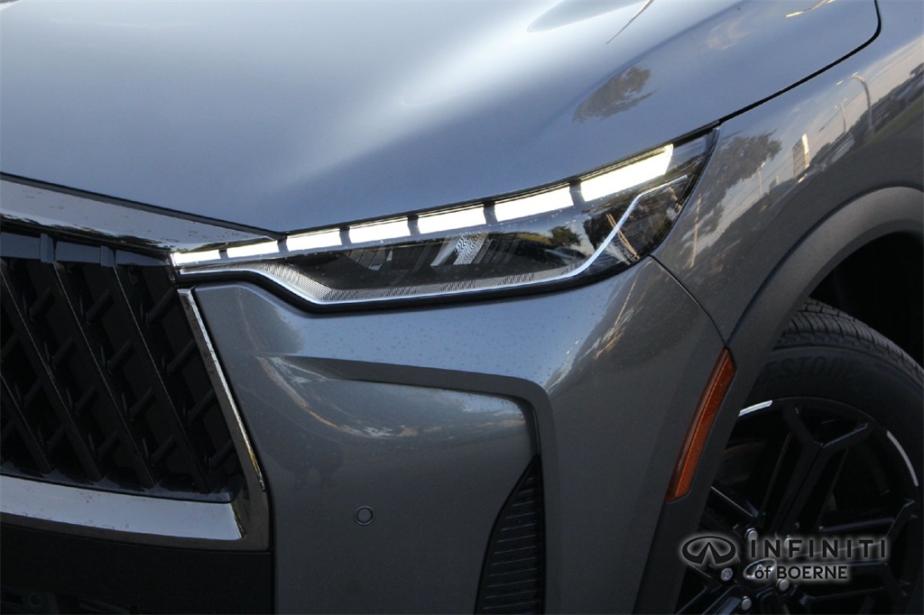 2026 Infiniti QX60 Luxe photo 2