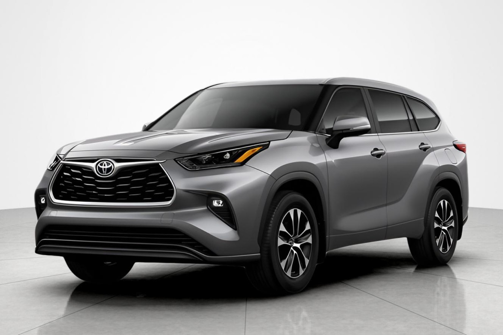 2026 Toyota Highlander XLE's photo