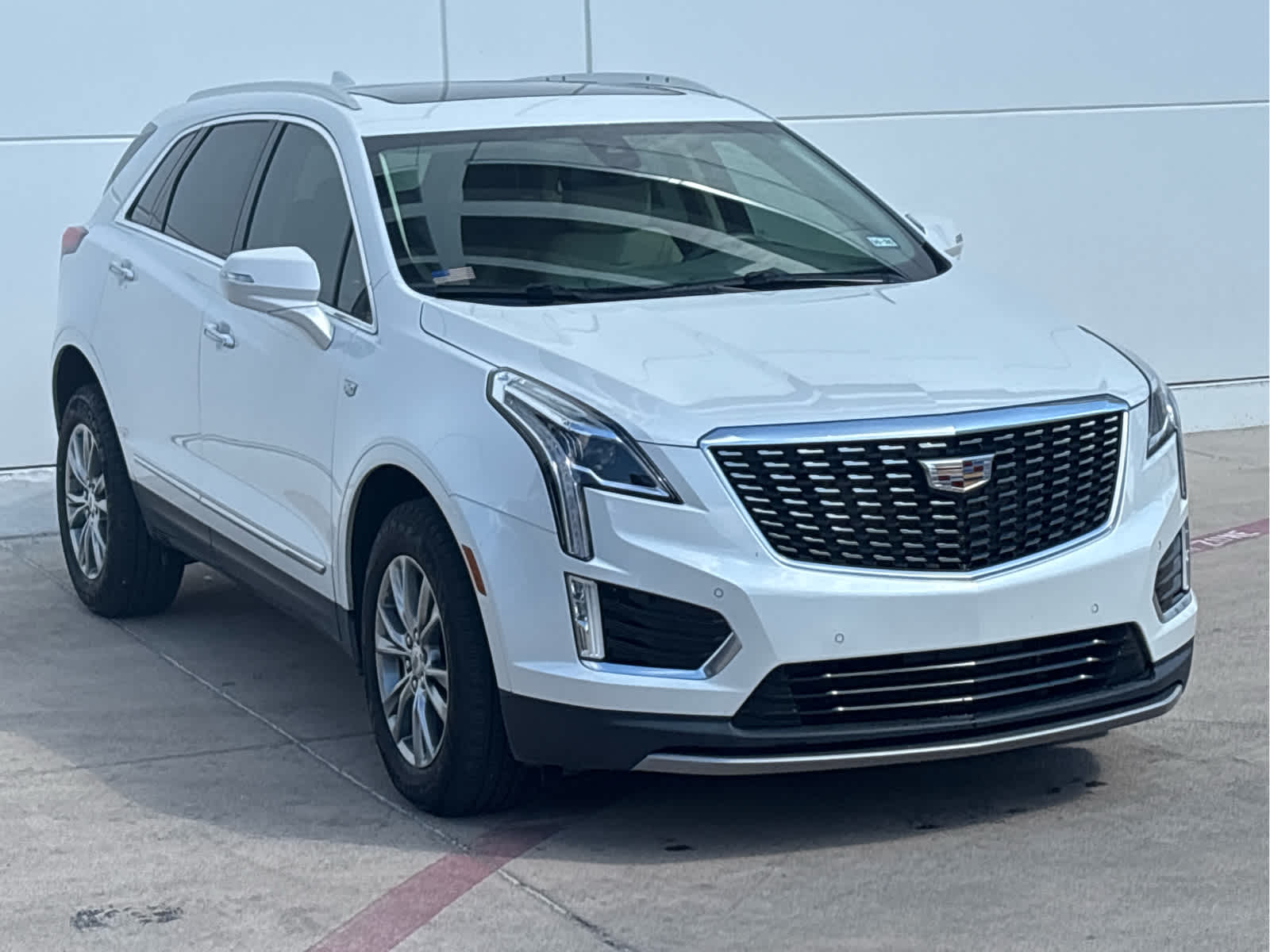 2021 Cadillac XT5 Premium Luxury photo 3