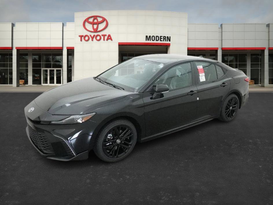 2026 Toyota Camry SE's photo