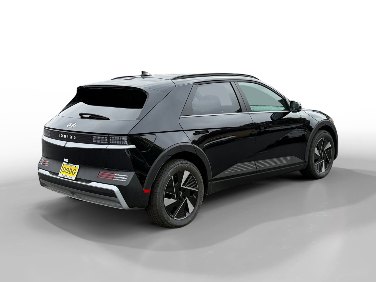 2025 Hyundai Ioniq 5 SEL photo 5