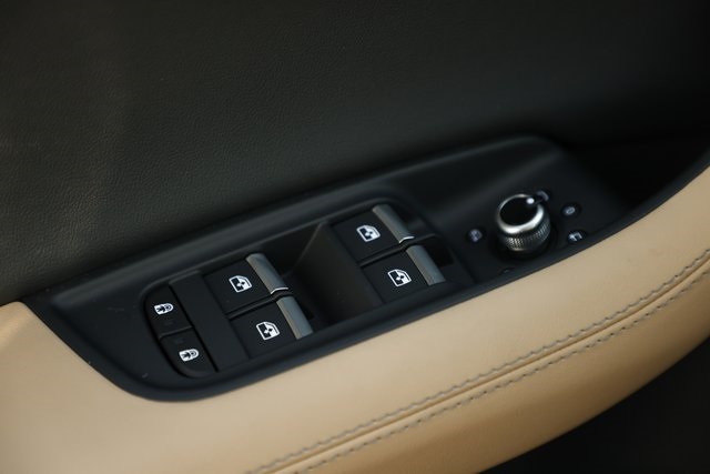 2025 Audi Q7 55 Premium Plus photo 18