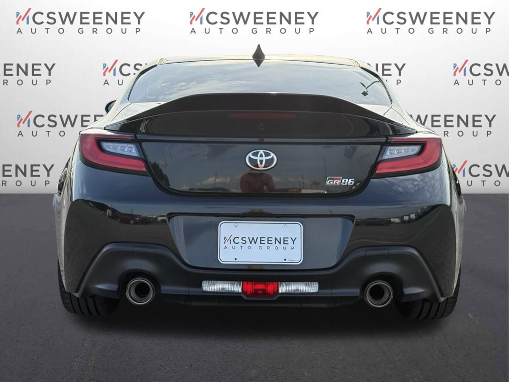 2023 Toyota GR86 Premium photo 4