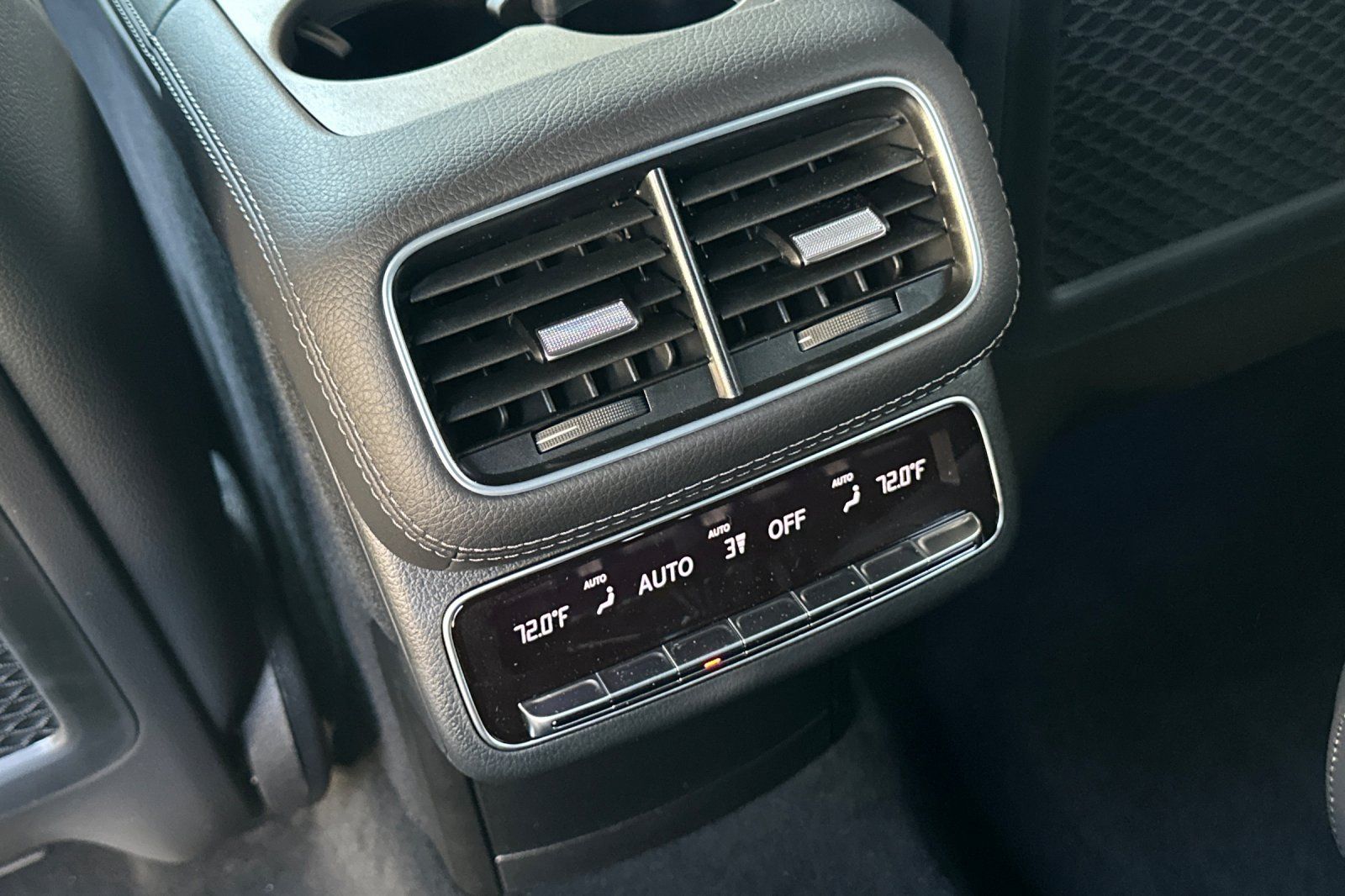 2025 Mercedes Benz GLS 450 4MATIC photo 24