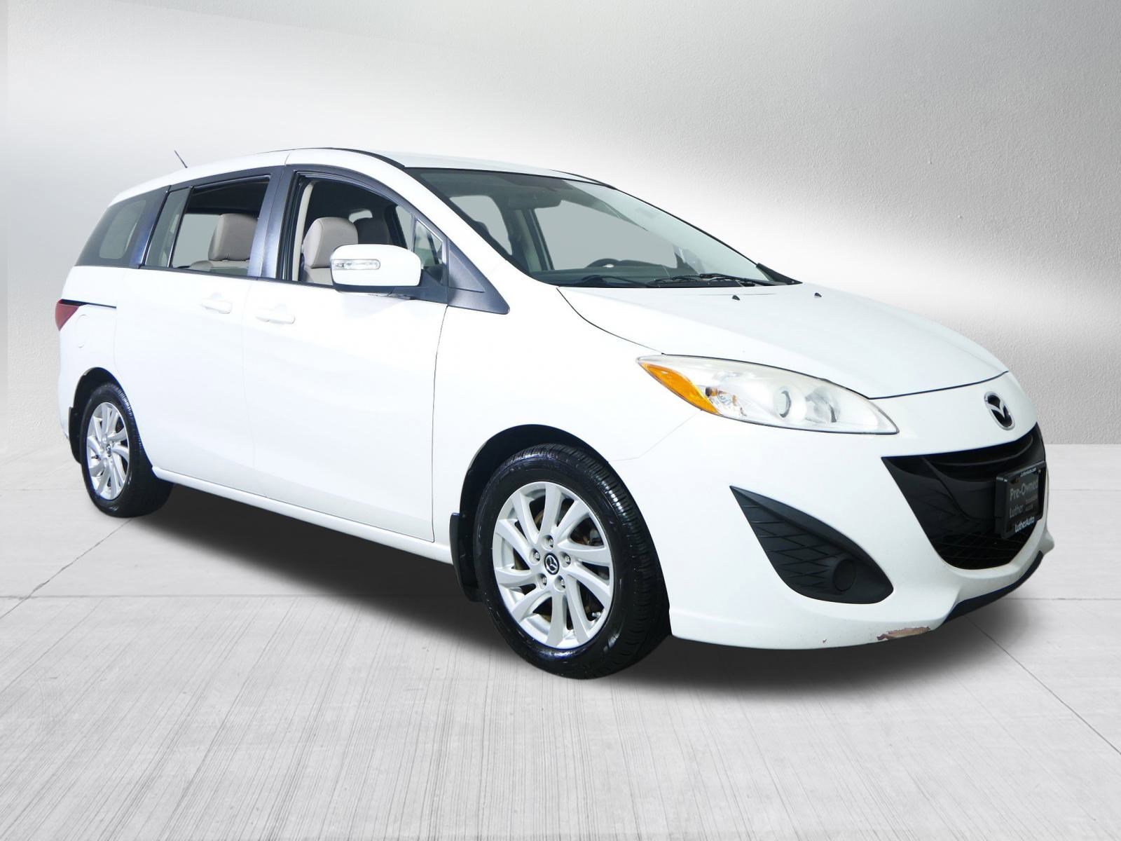2015 Mazda MAZDA5 Sport's photo