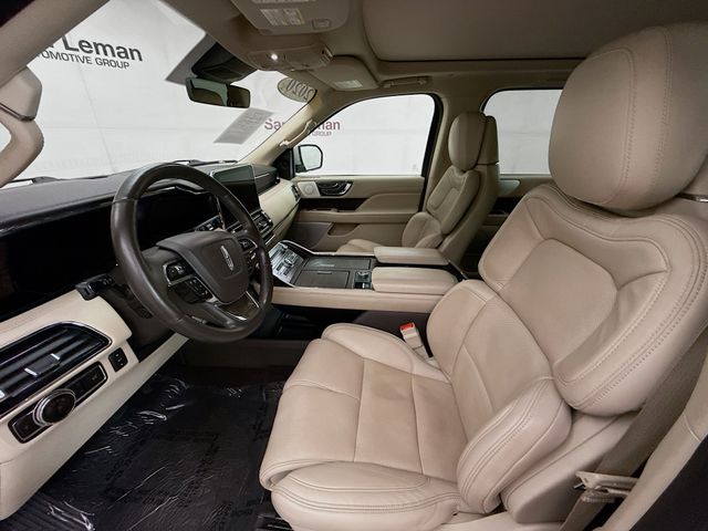 2020 Lincoln Navigator L Reserve photo 22