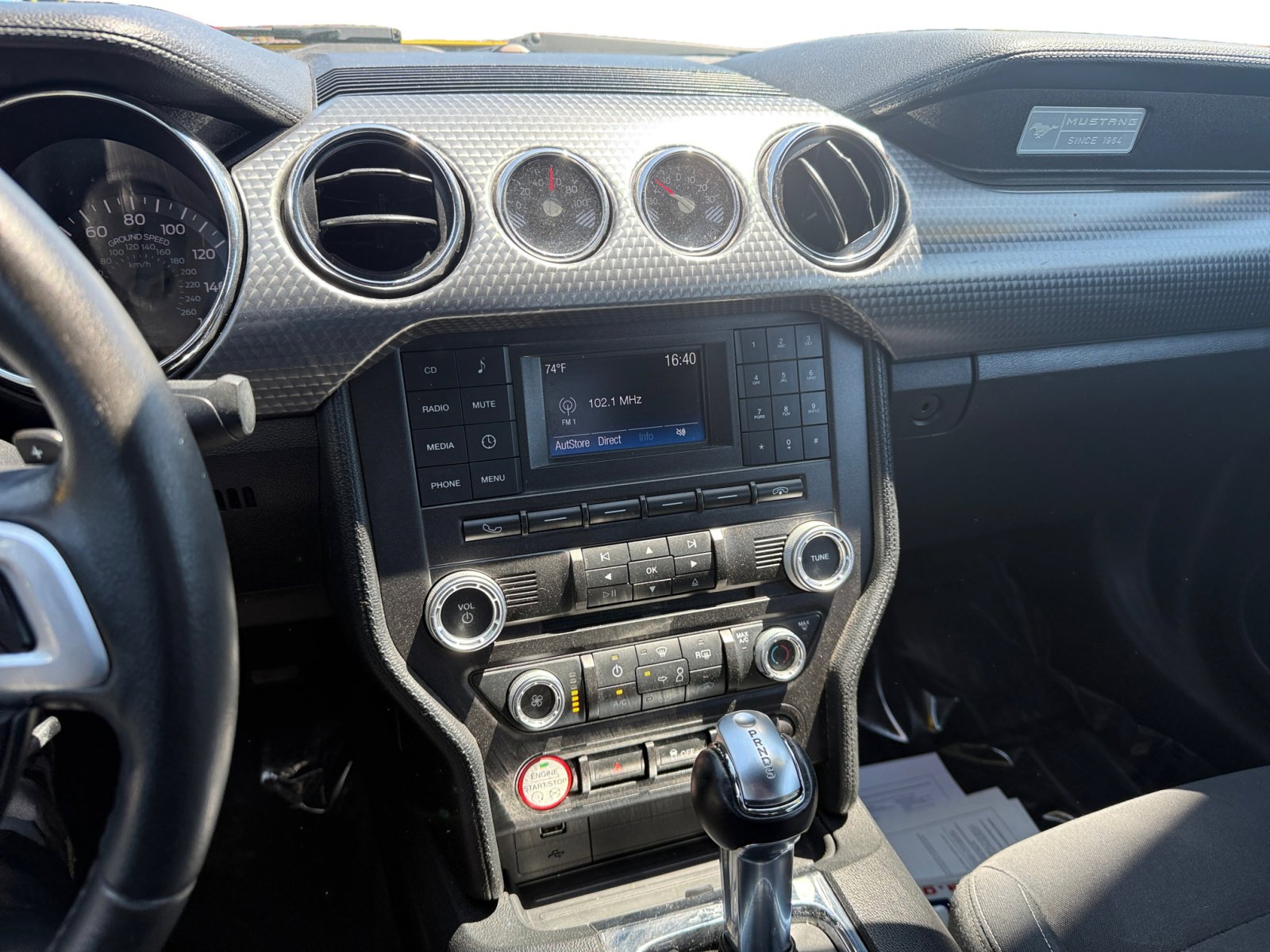 2016 Ford Mustang EcoBoost photo 12