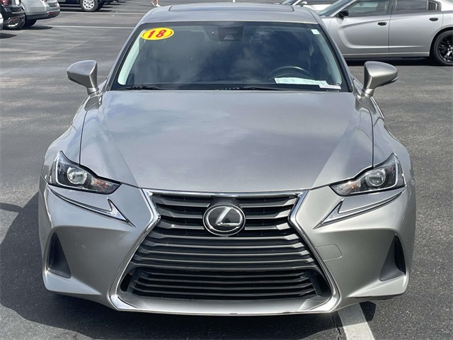2018 Lexus IS 300 photo 8