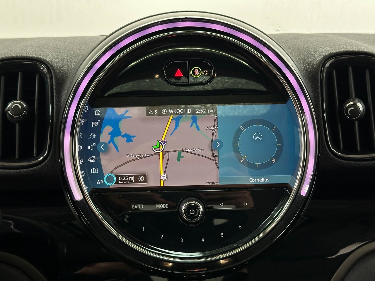 2022 Mini Cooper Signature photo 12