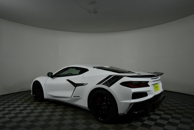 2025 Chevrolet Corvette Z06 2LZ photo 12