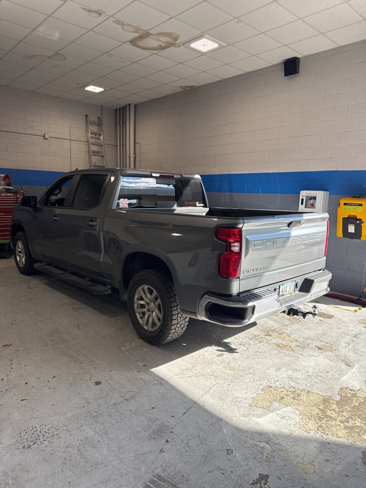 2019 Chevrolet Silverado 1500 LT photo 3
