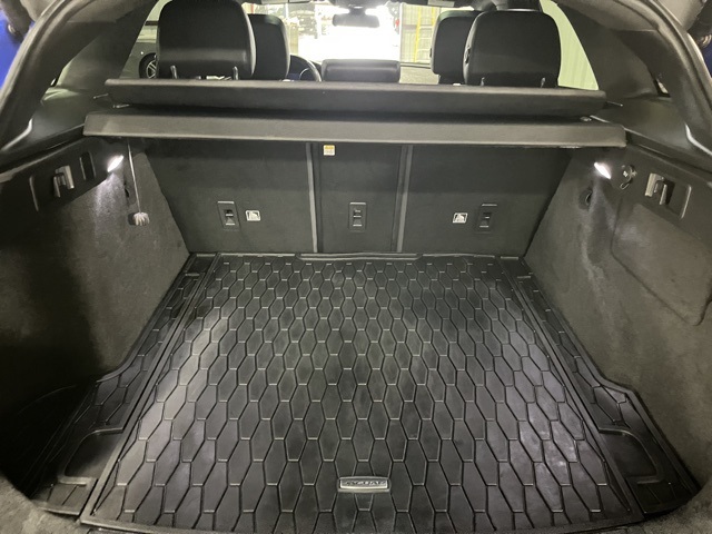 2018 Jaguar F-PACE Premium photo 4