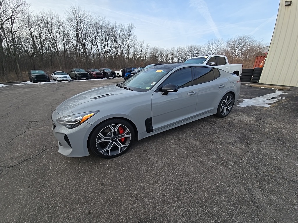 Used 2020 Kia Stinger GT2 with VIN KNAE55LC4L6074241 for sale in Kansas City