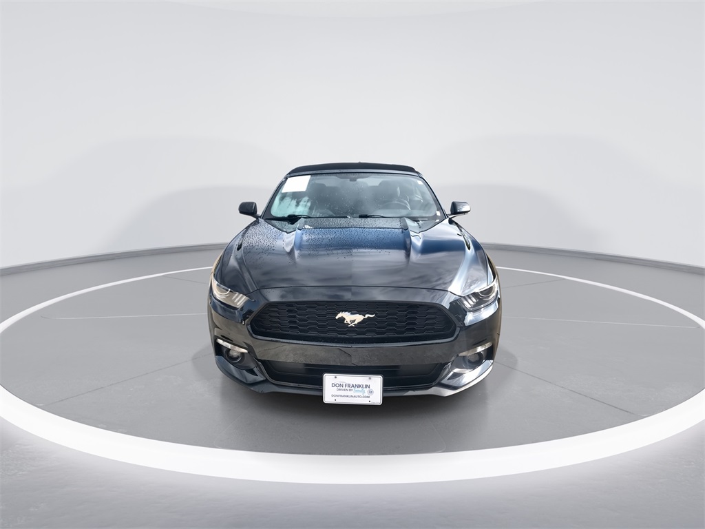 2015 Ford Mustang V6 Convertible photo 3