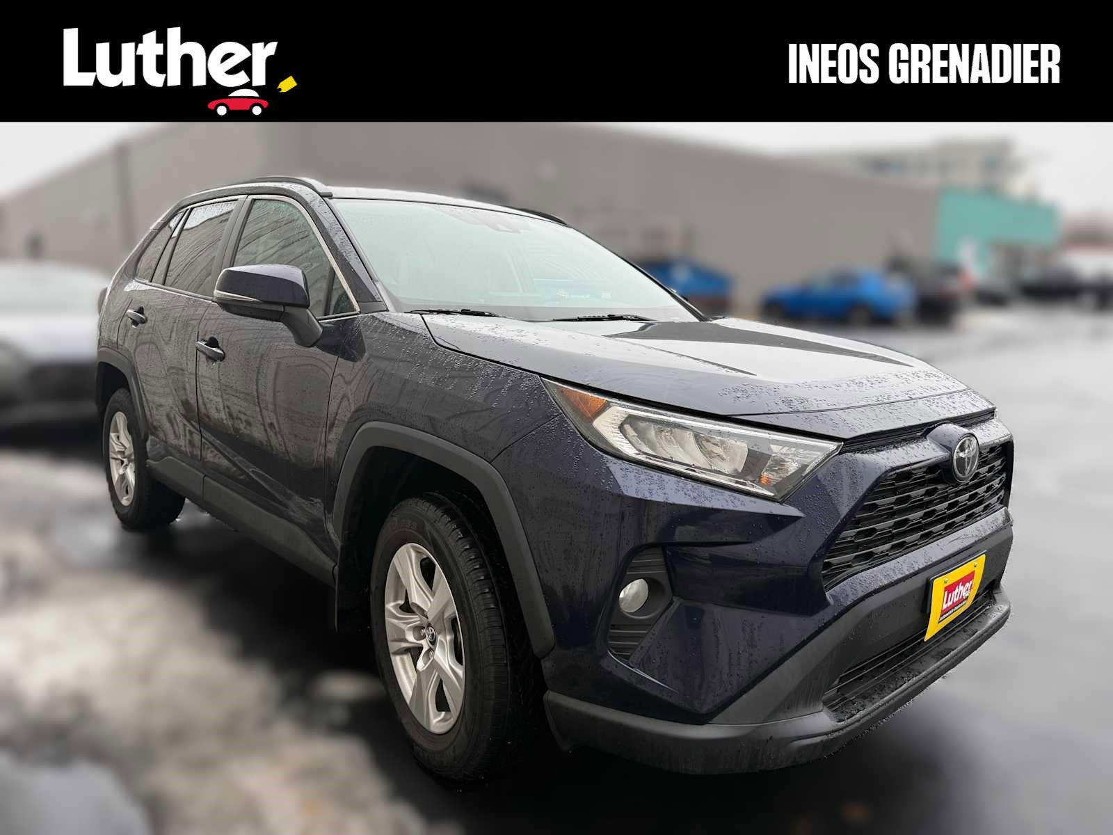 2020 Toyota RAV4 XLE's photo