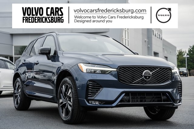 2026 Volvo XC60 Plus's photo