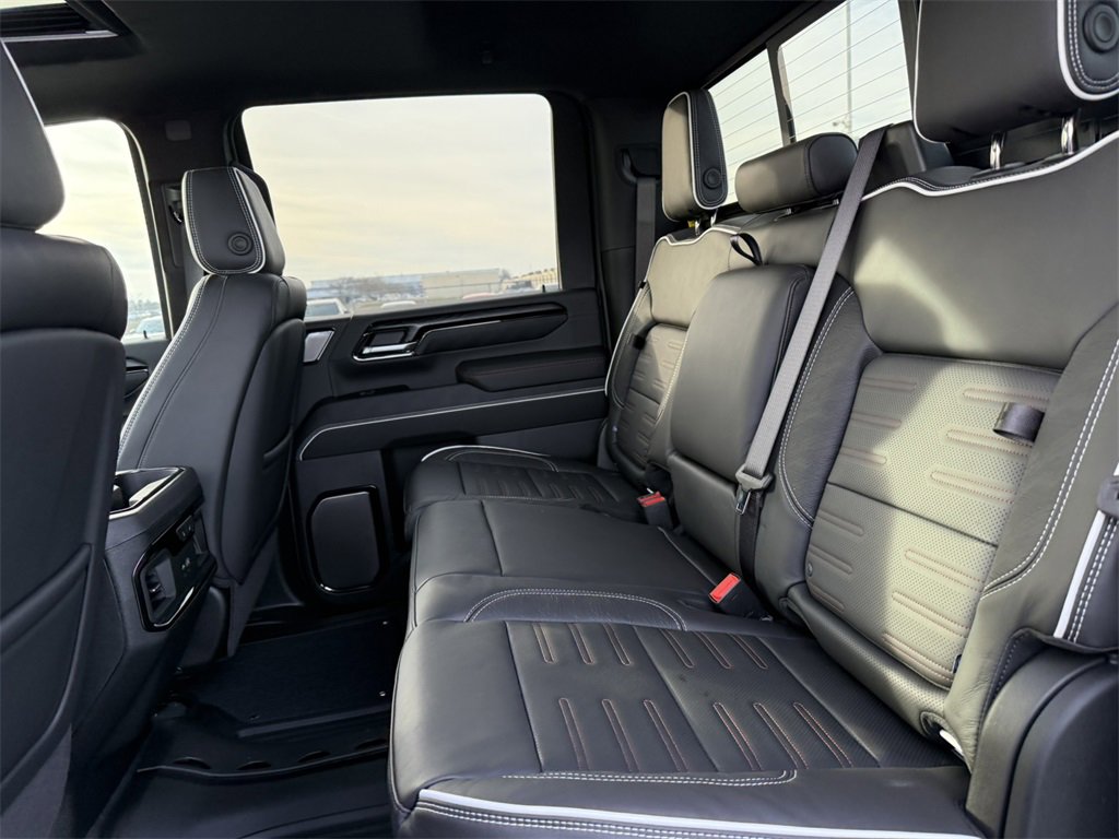 2026 GMC SIERRA HD - Image 32