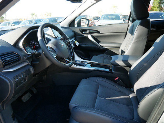 2026 Mitsubishi Eclipse Cross SE photo 2