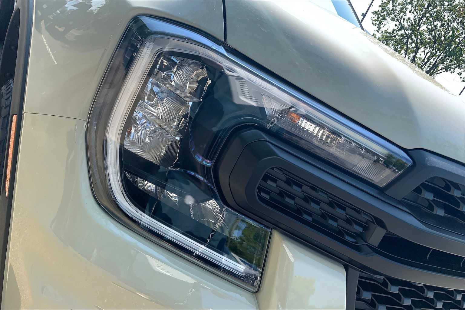 2025 Ford Ranger XL photo 13