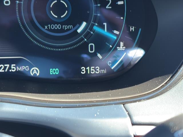 2025 Genesis GV70 2.5T Standard photo 21