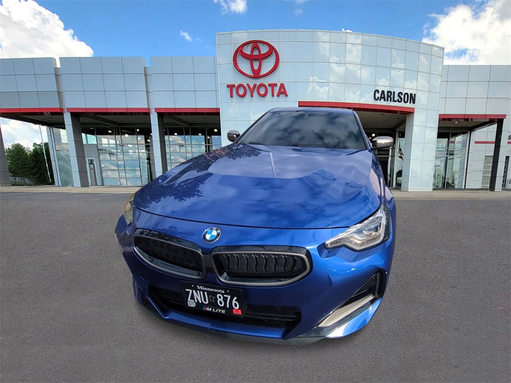 Used 2022 BMW 2 Series M240i with VIN 3MW53CM08N8C66515 for sale in Minneapolis, Minnesota