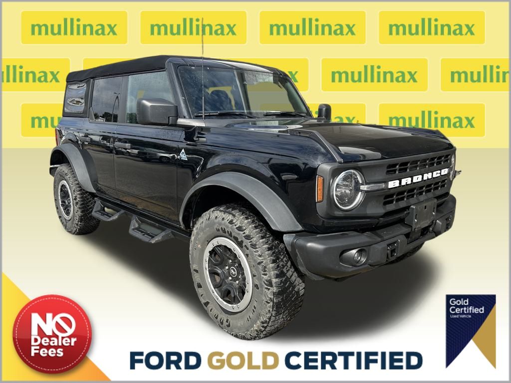 2023 Ford Bronco 4-Door Black Diamond