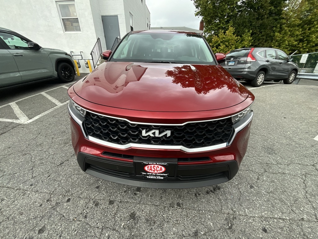 2023 Kia Sorento LX photo 4