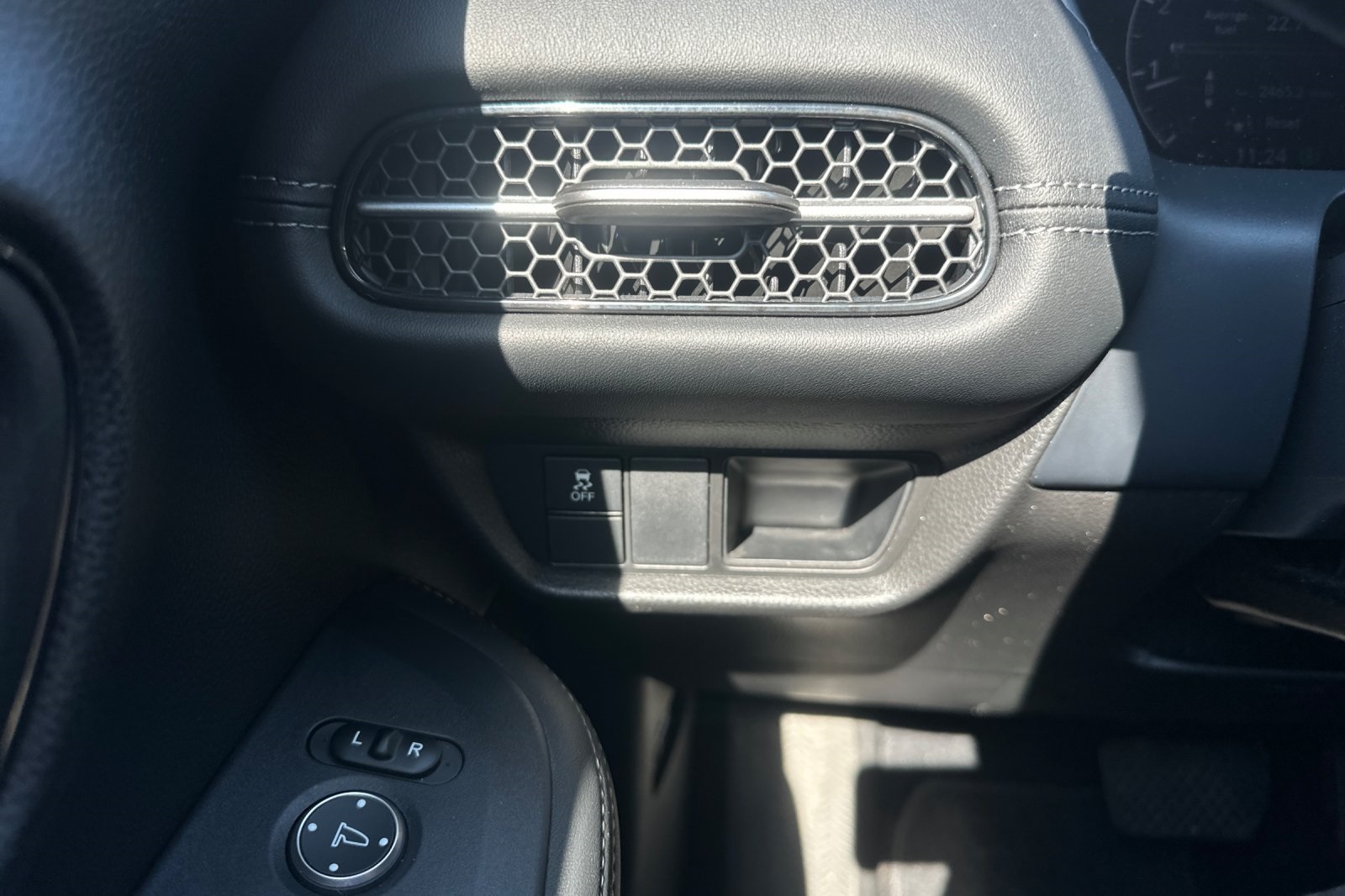 2024 Honda HR-V EX-L photo 35