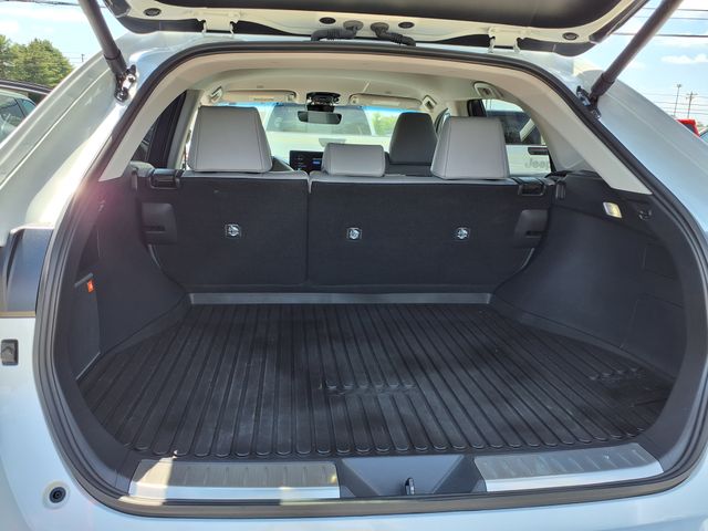2024 Toyota Venza XLE photo 20