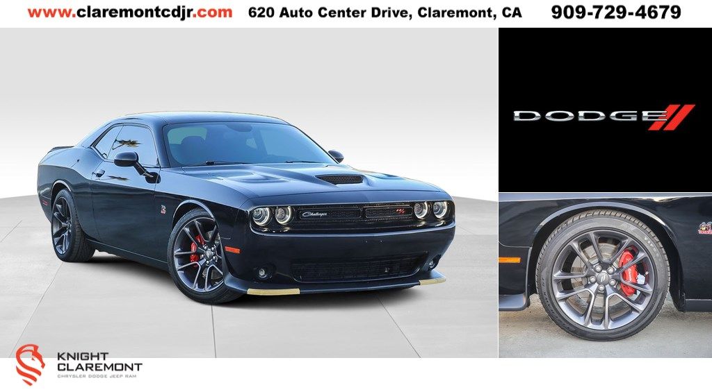 2020 Dodge Challenger R/T's photo