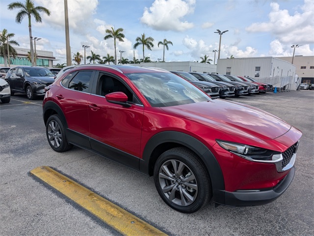 2024 Mazda CX-30 2.5 S Preferred photo 2