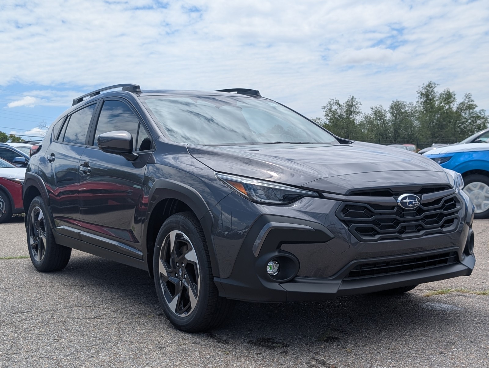 New 2025 MAGNETITE GRAY PEARL Subaru Limited image 1