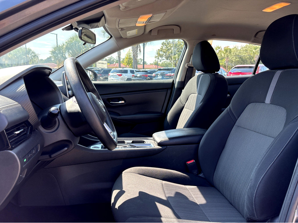 2023 Nissan Sentra SV photo 19
