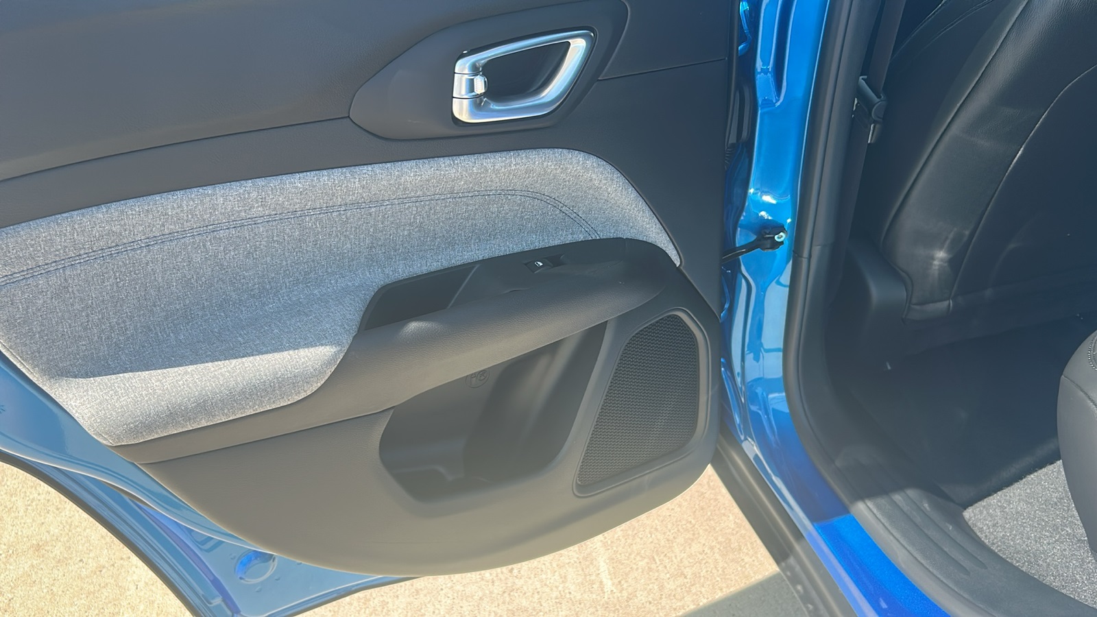 2025 Jeep Compass Latitude photo 24