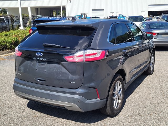 2021 Ford Edge SEL photo 2