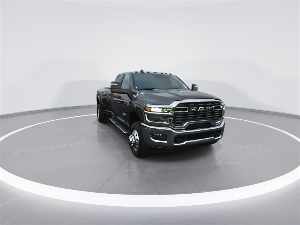 2026 Ram 3500 Big Horn photo 3