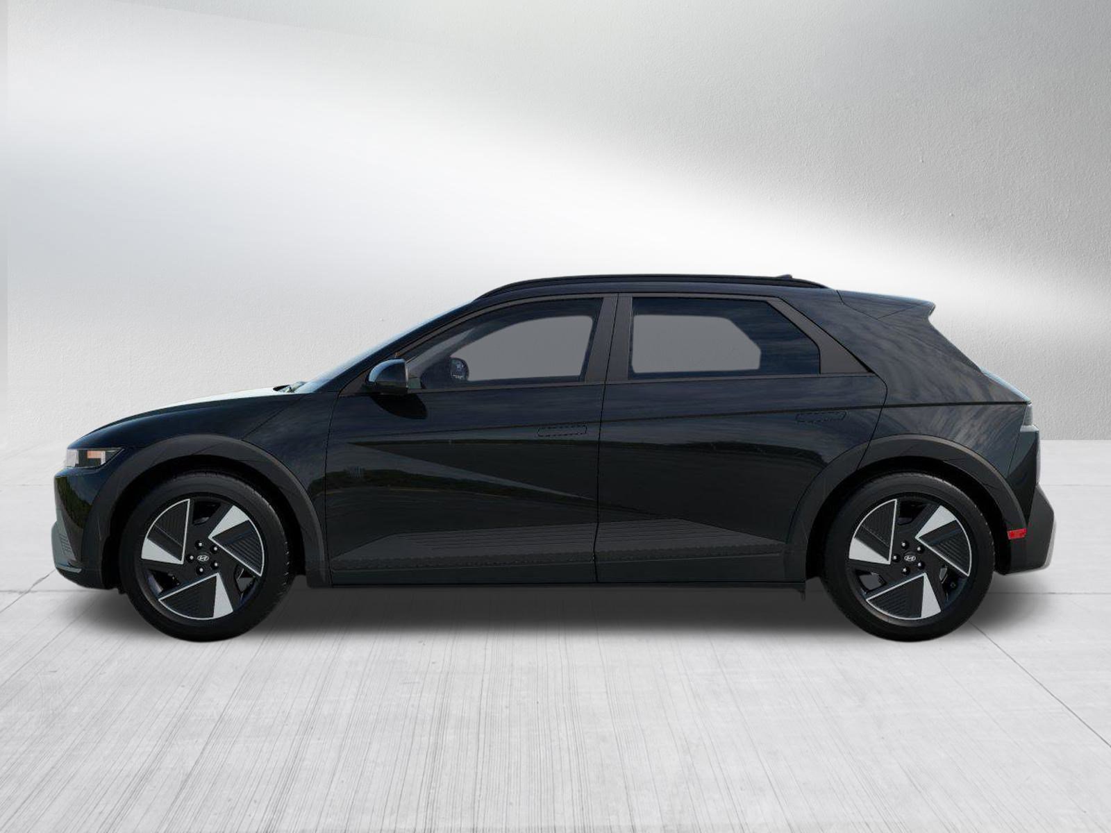 2025 Hyundai Ioniq 5 SEL photo 3