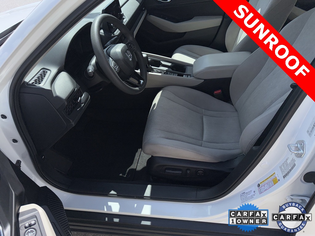 2023 Honda Accord EX photo 9